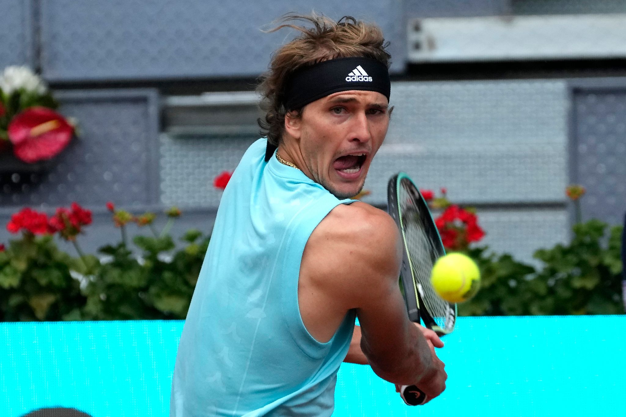 Zverev erreicht Achtelfinale bei Turnier in Madrid