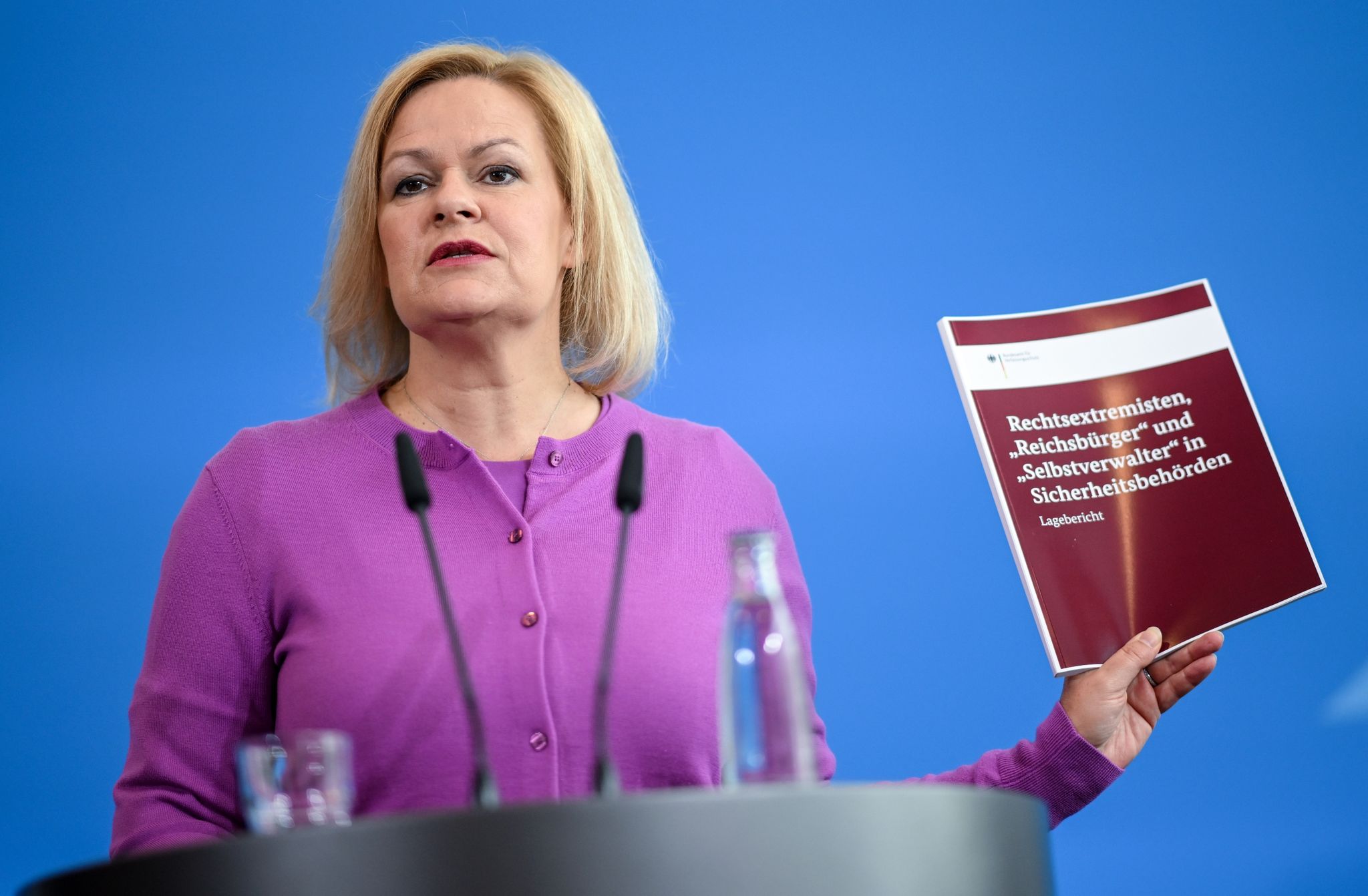 Grüne: Vernetzung rechter Parteien näher untersuchen