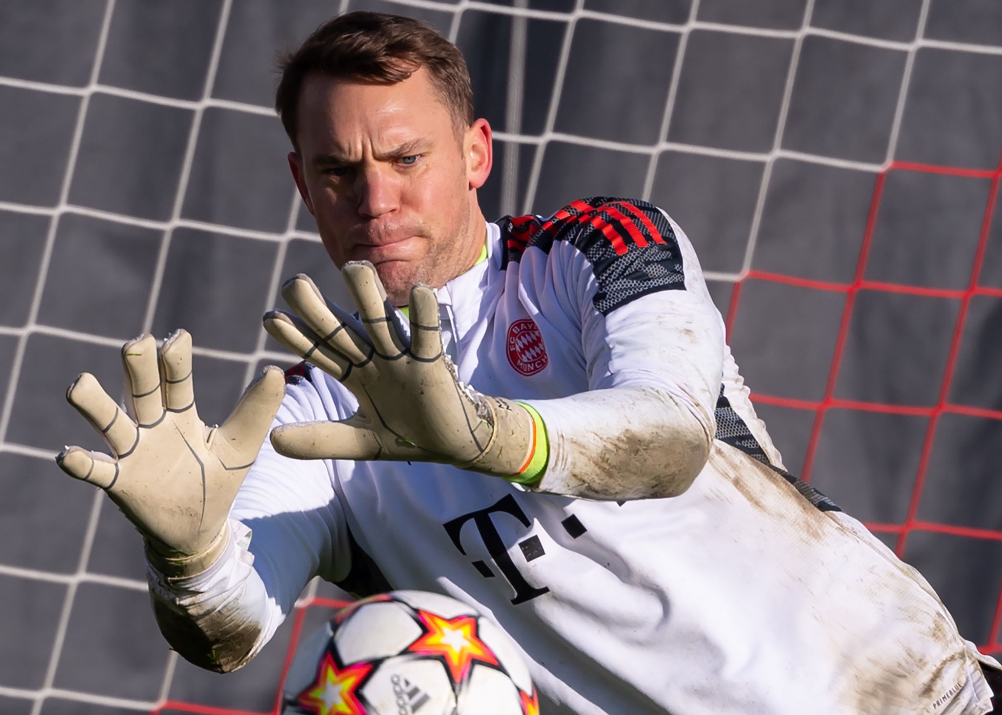 Ära geht weiter: Torwart Neuer verlängert beim FC Bayern