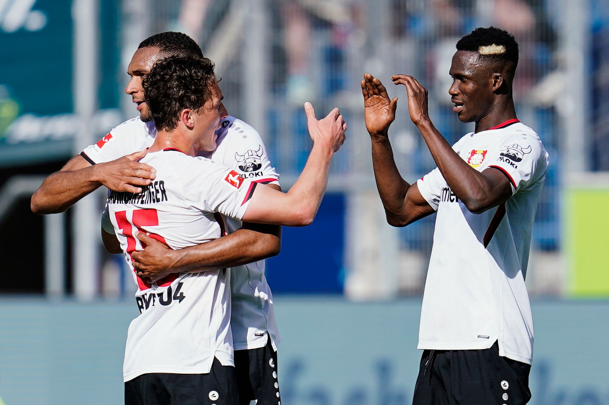 «Würdiger Abschied» für Völler: Bayer feiert Königsklasse