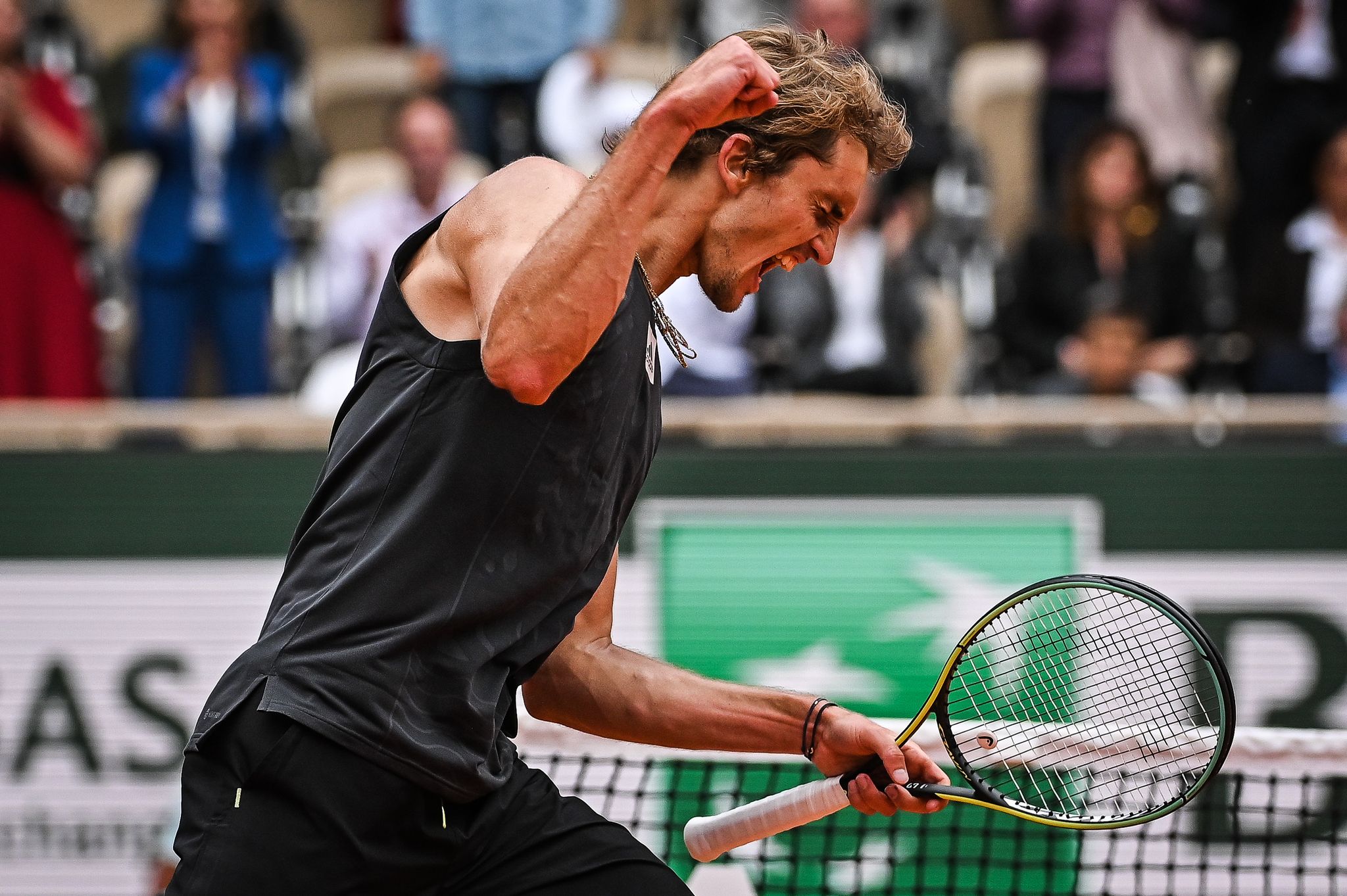 Zverev ohne Glanz weiter – Kerber raus und verärgert