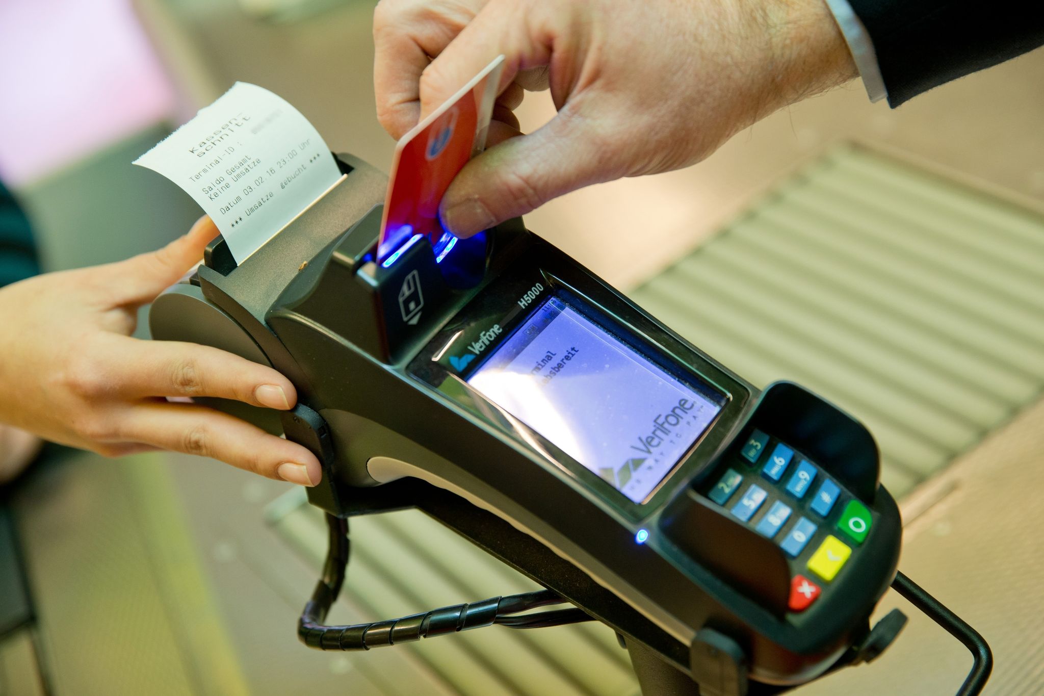 Störung von Zahlungs-Terminals im Einzelhandel hält an