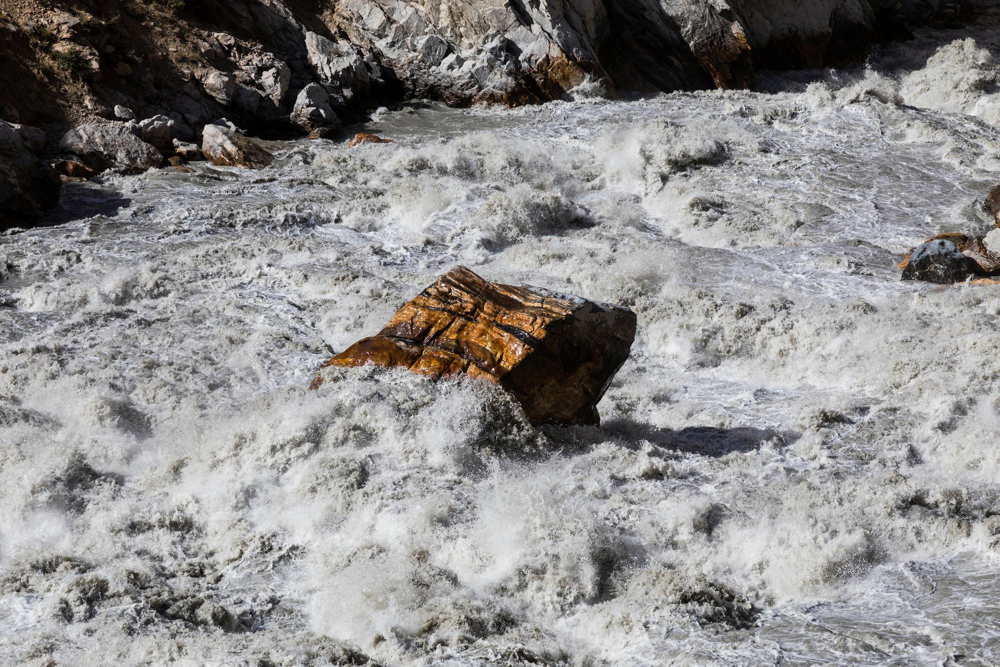 46 Tote bei Sturzflut