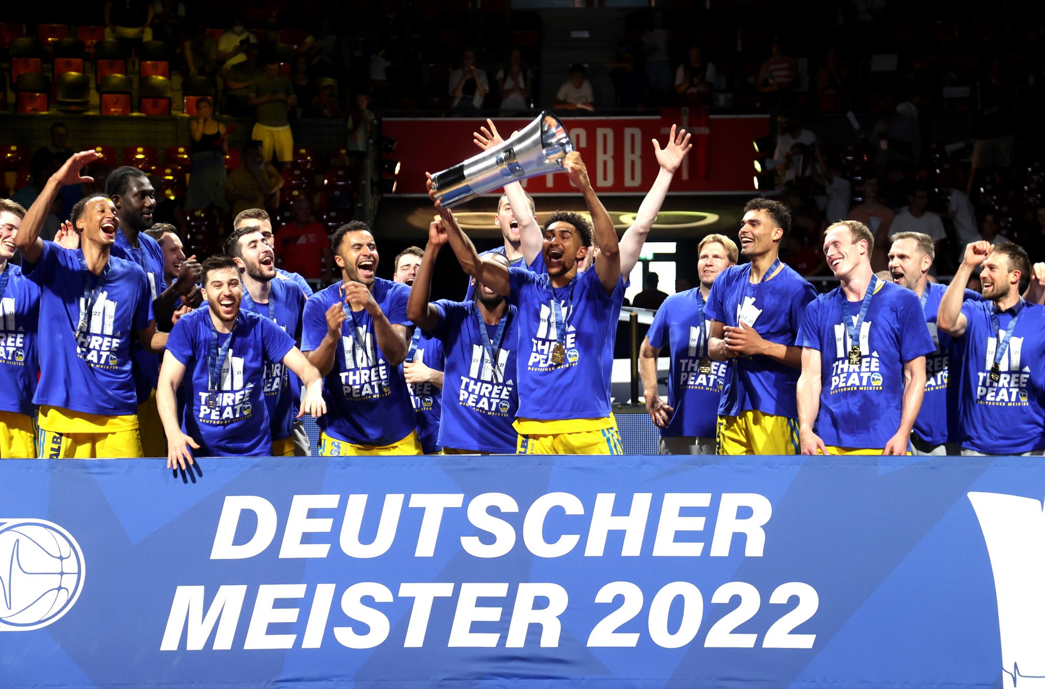 «Fühlt sich wahnsinnig an»: Alba feiert Basketball-Titel