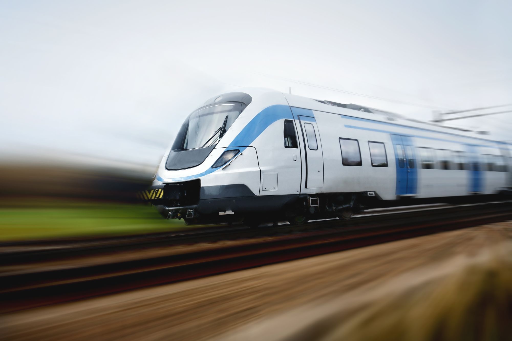 Anschlag auf Bahn – 8 Tote und mindestens 29 Verletzte