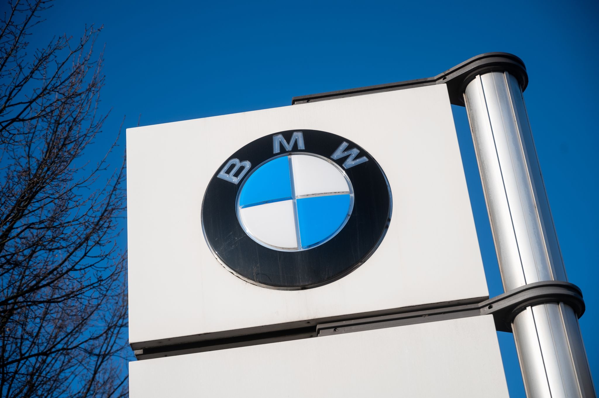 BMW legt Grundstein für Autofabrik in Ungarn