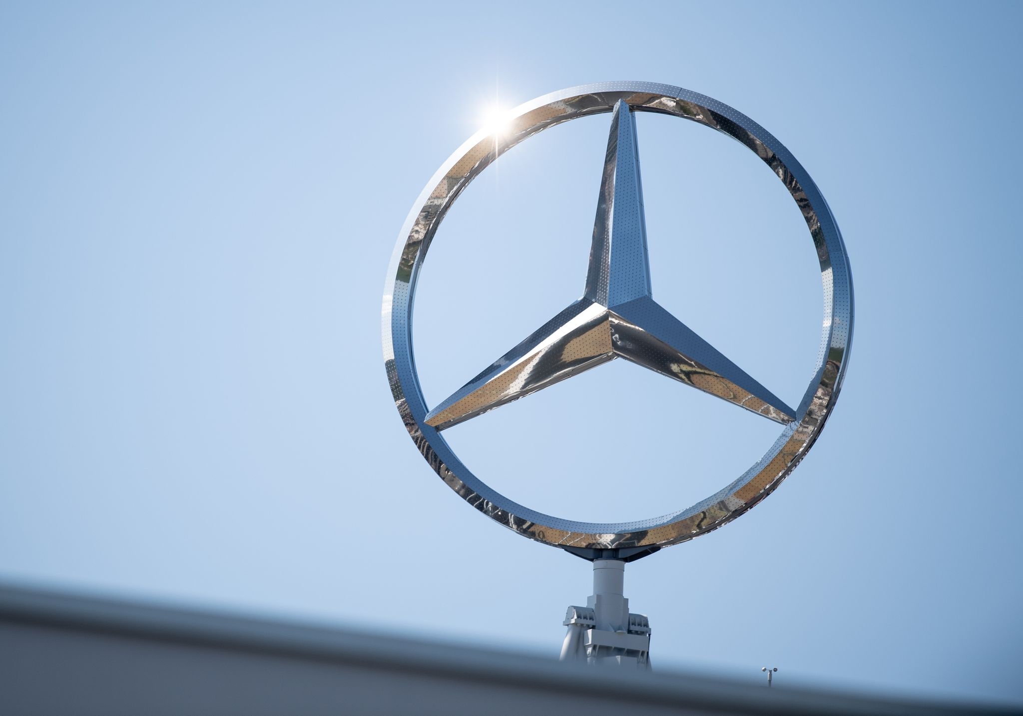 Kretschmann: Notfalls Übernahme von Mercedes verhindern   