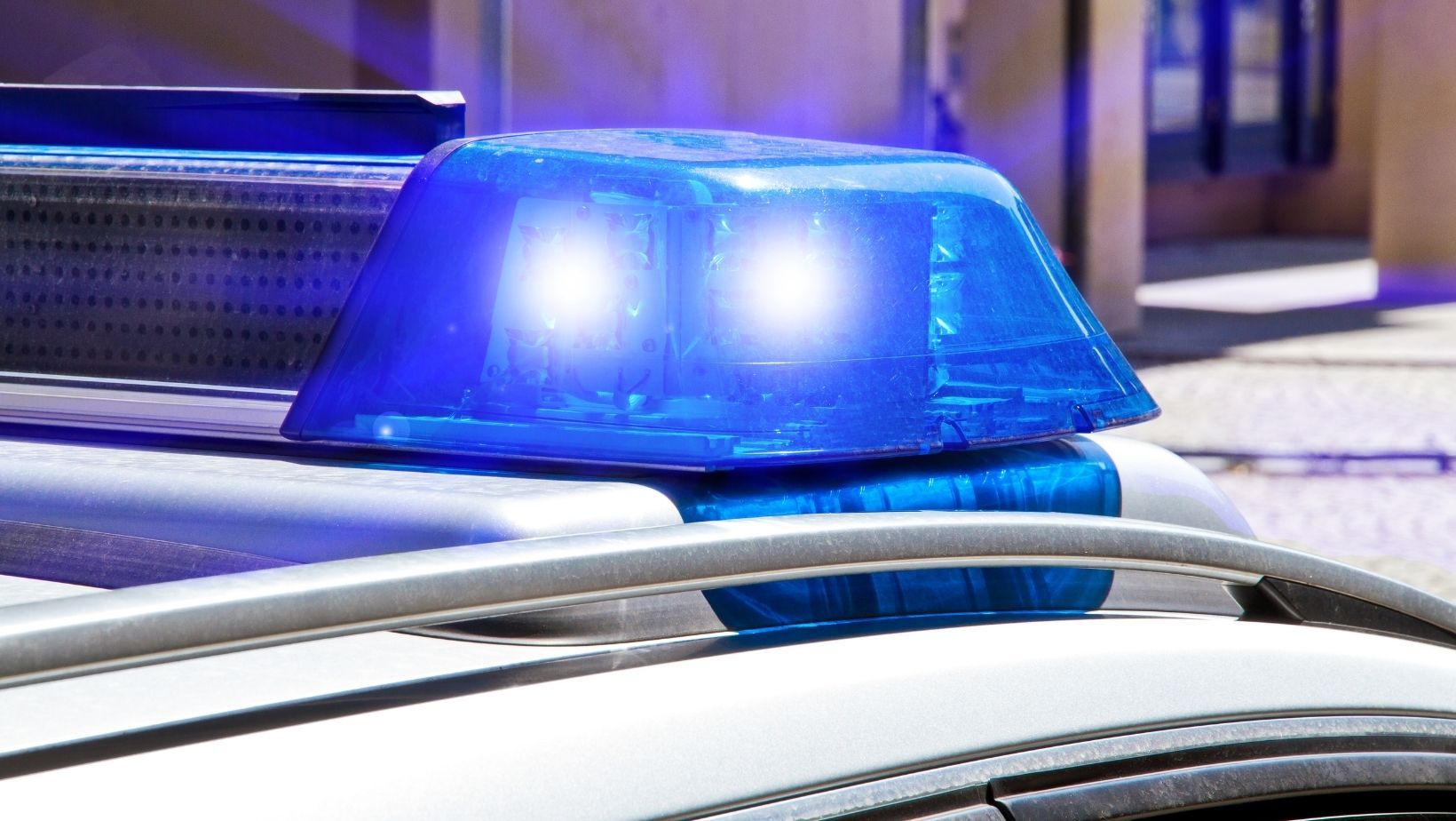 Berlin: Betrunkene Polizisten drohen mit Waffe