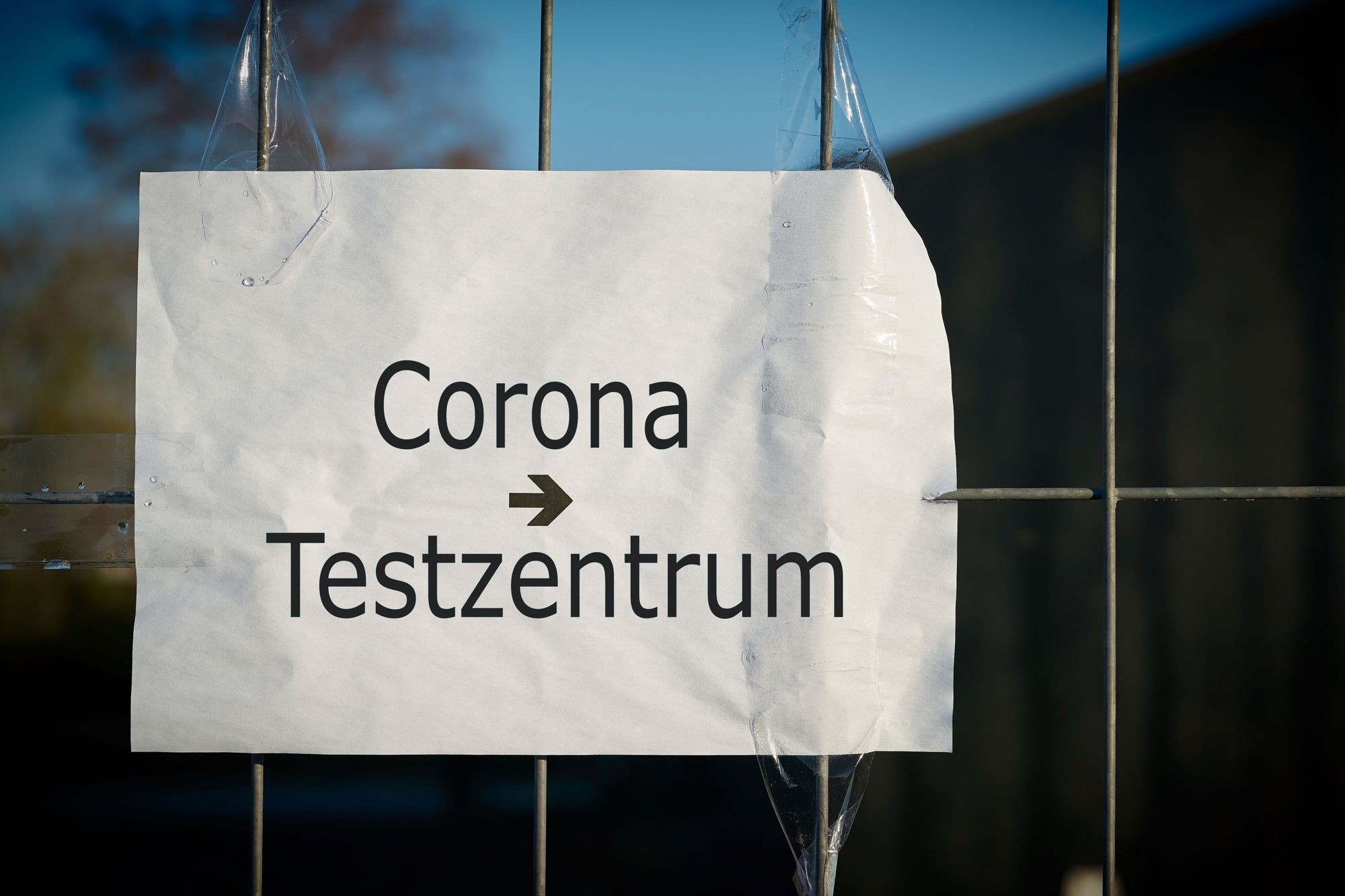 Brandanschlag auf Testzentrum