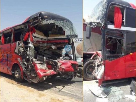 Busunfall auf Autobahn: Mehr als 50 Opfer!