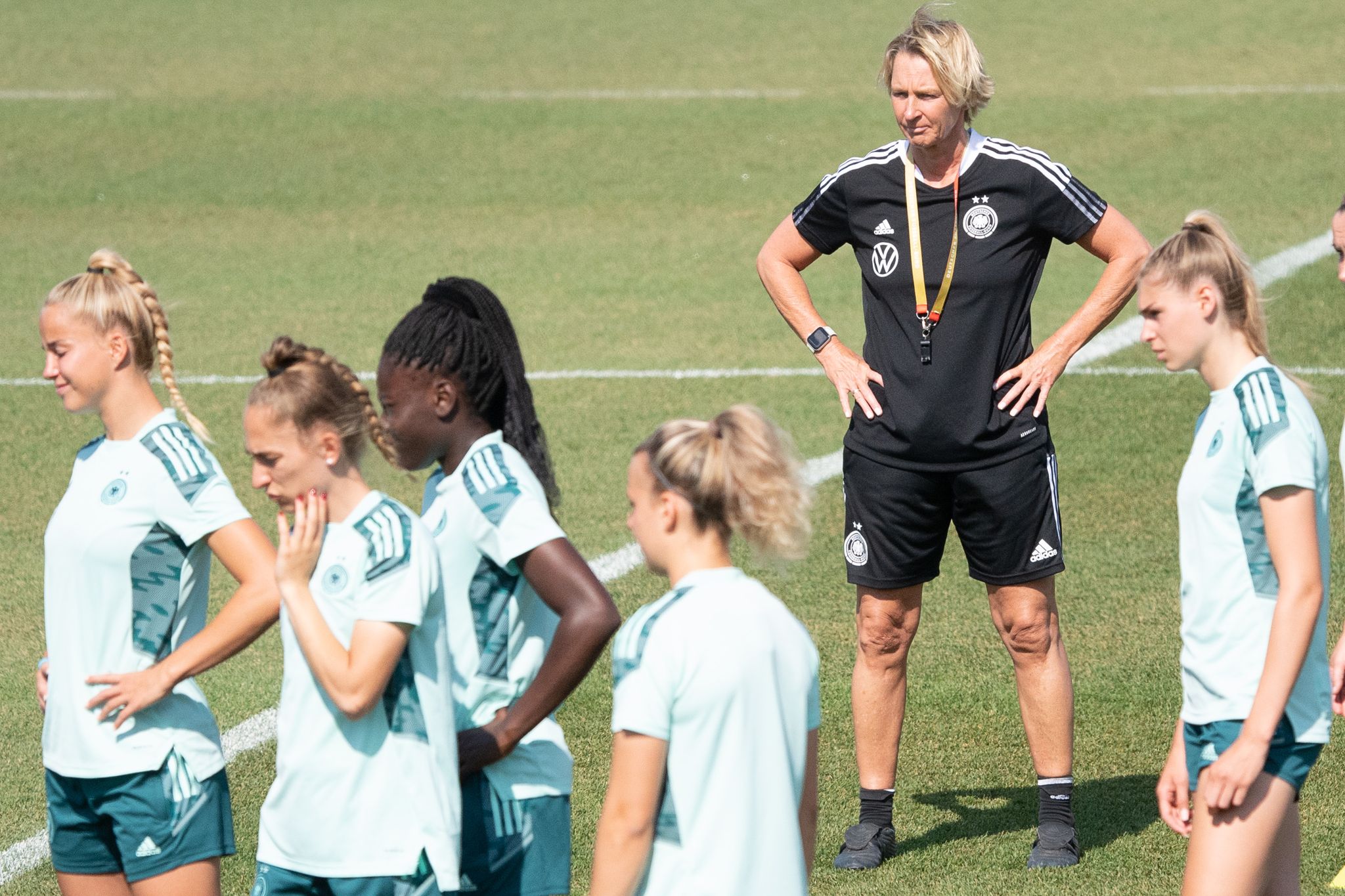 Keine Experimente: DFB-Frauen testen für die EM