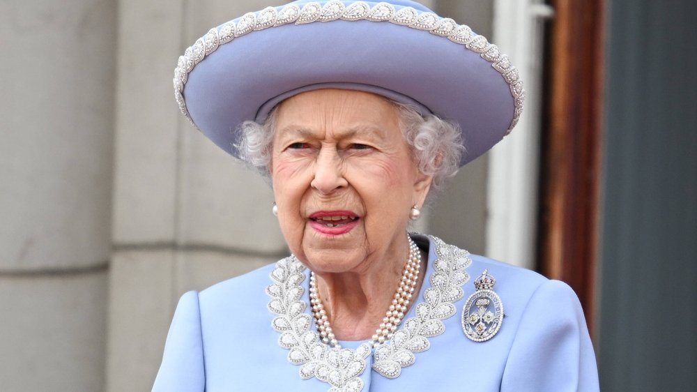 Die Queen muss sparen: Finanzbericht offenbart Millionen-Defizit
