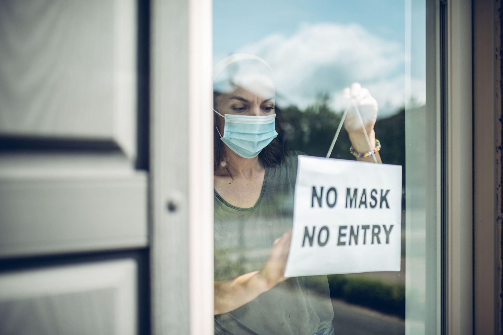 Dortmund: Maskengegner attackiert Ladenbesitzer