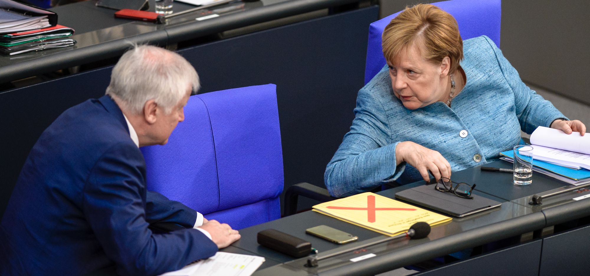 Droht nun der Blitz-Lockdown! Seehofer fordert sofortige Maßnahmen!