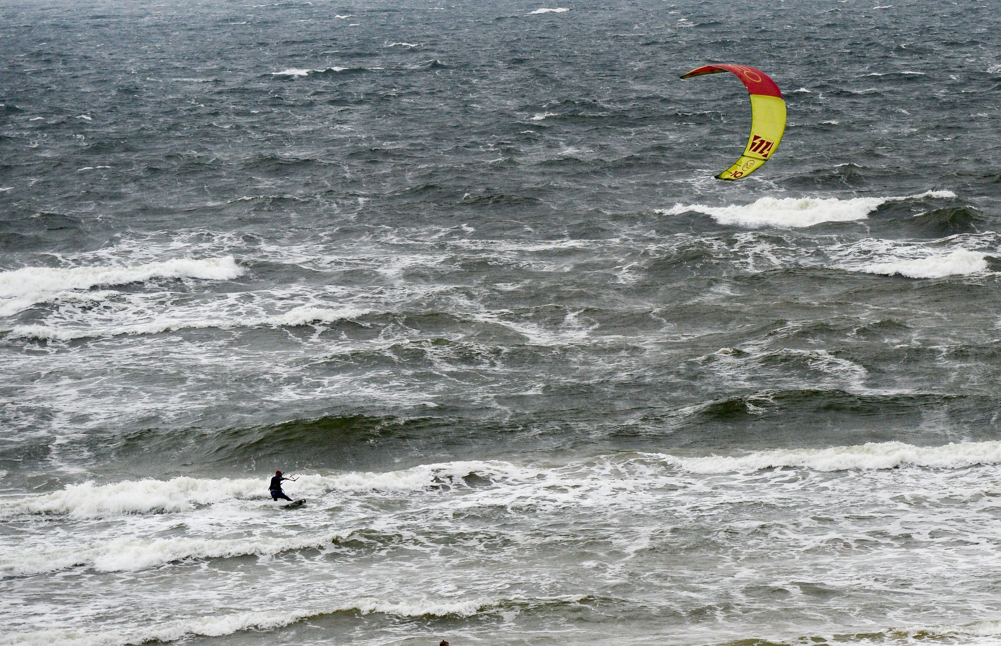 Kitesurfer stirbt bei Unwetter in Frankreich