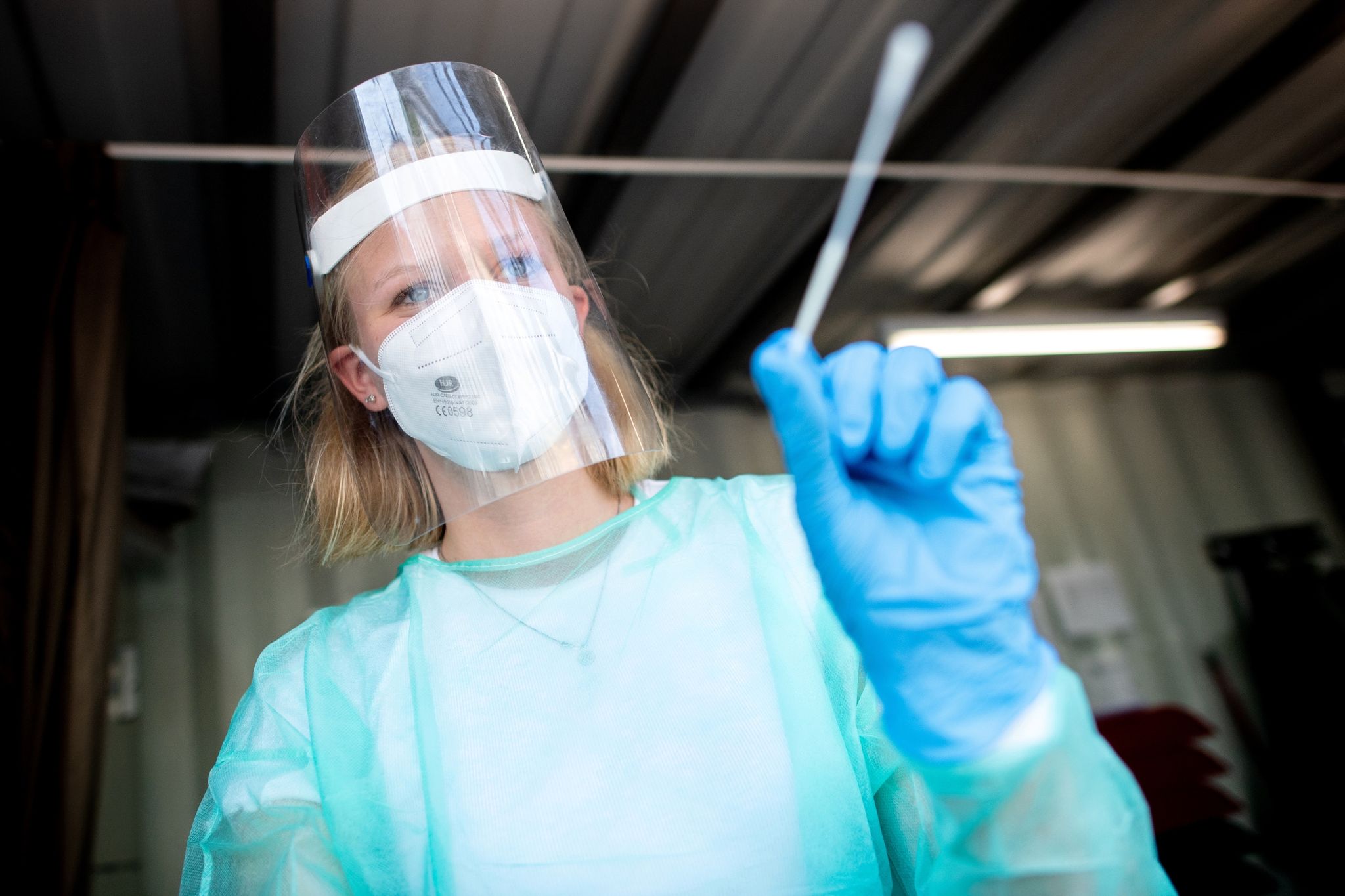 Sieben-Tage-Inzidenz steigt auf 488,7