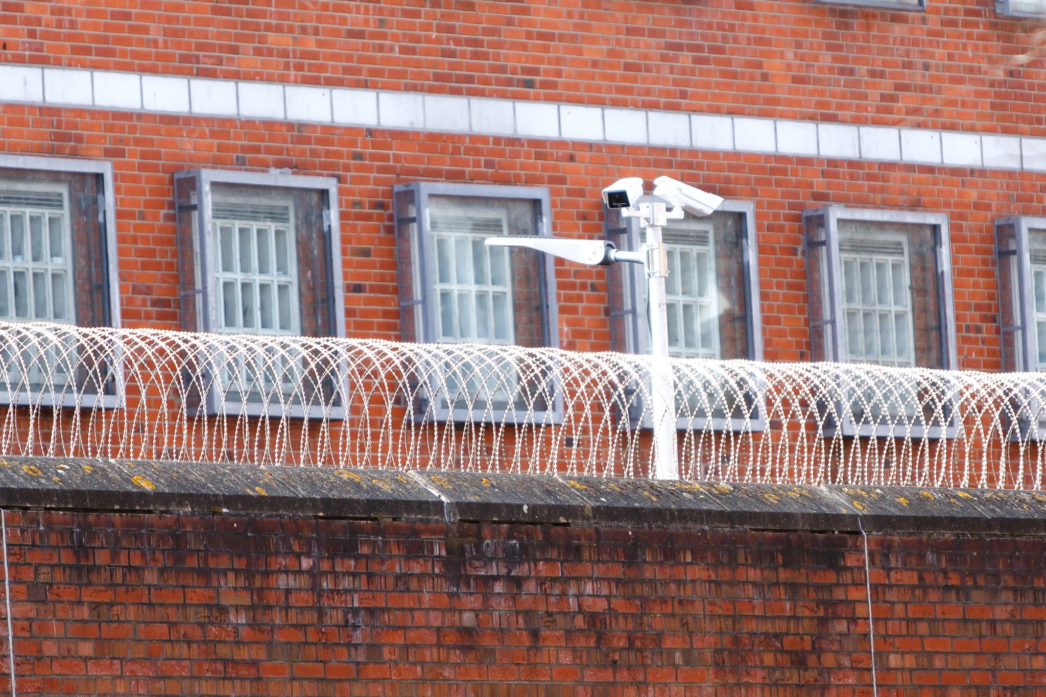 Gut 185.000 offene Haftbefehle in Deutschland