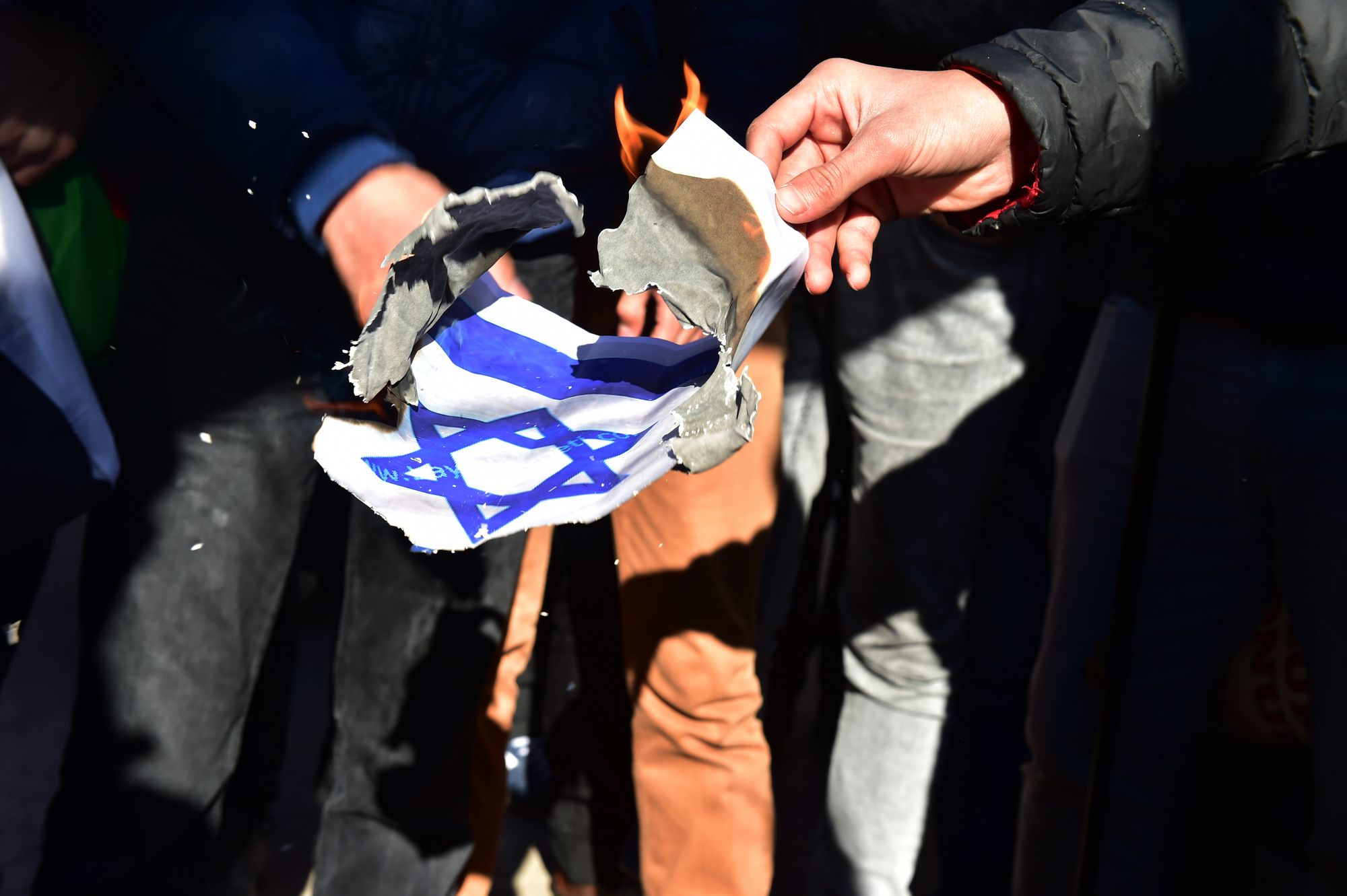 Erste Terror-Aktivitäten gegen Synagogen in Deutschland!