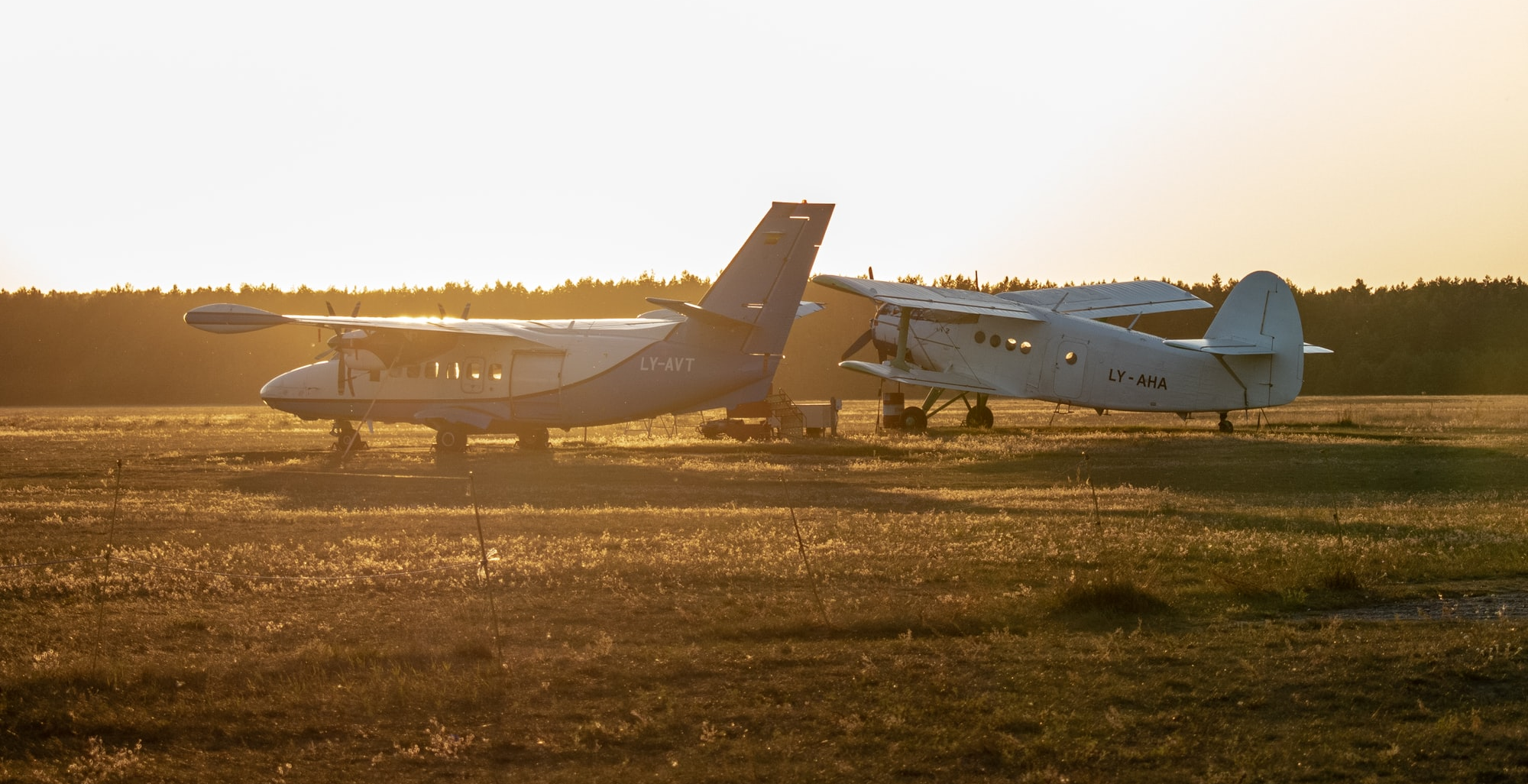 Flugzeug abgestürzt – viele Tote