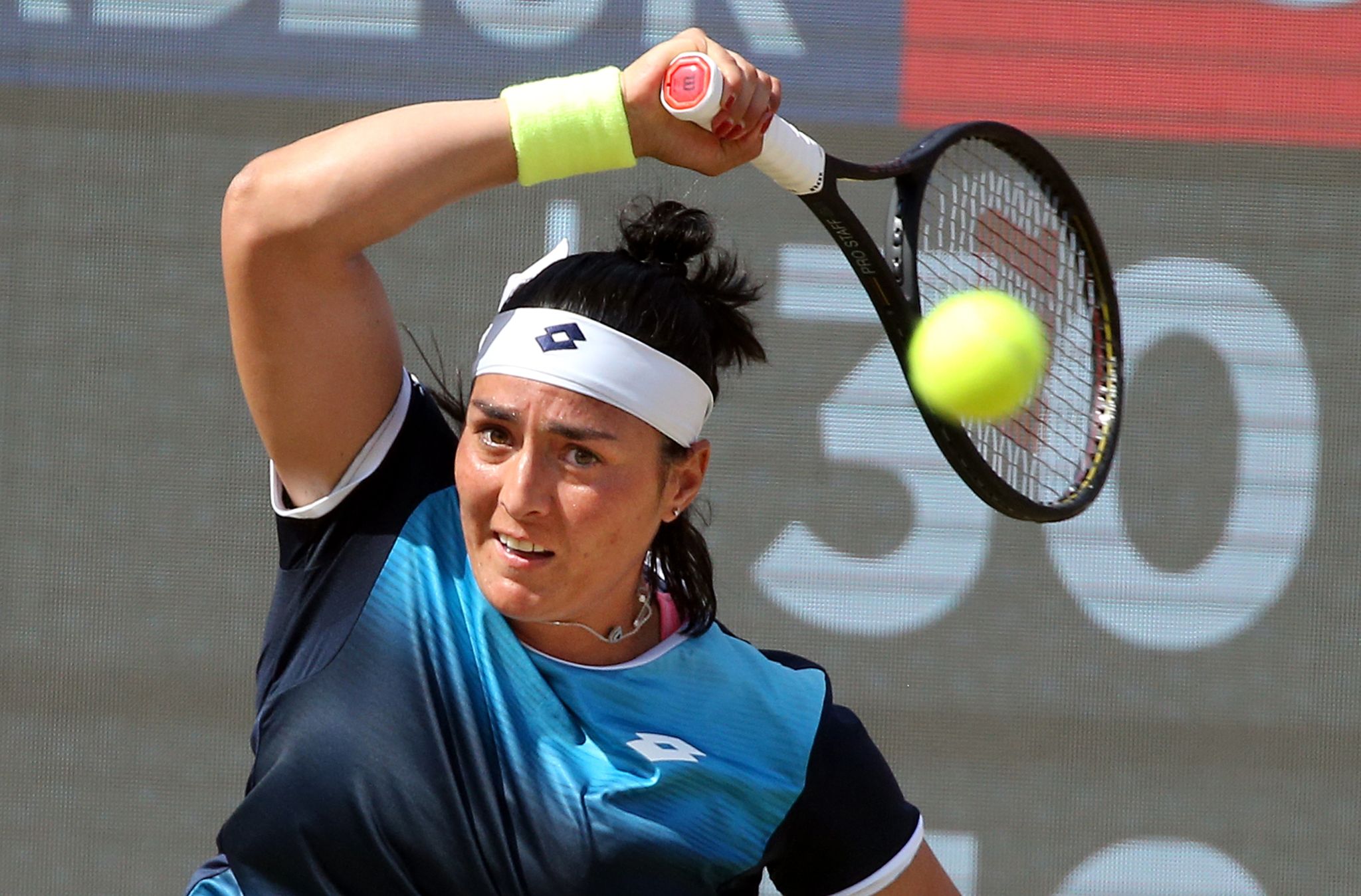 Jabeur gewinnt Rasen-Turnier in Berlin – Bencic gibt auf