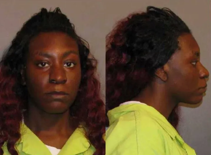 Horror-Mutter prügelt Baby tot und missbraucht Tochter (2)