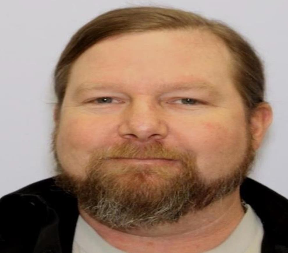 Impf-Gegner löscht Apotheker-Familie aus