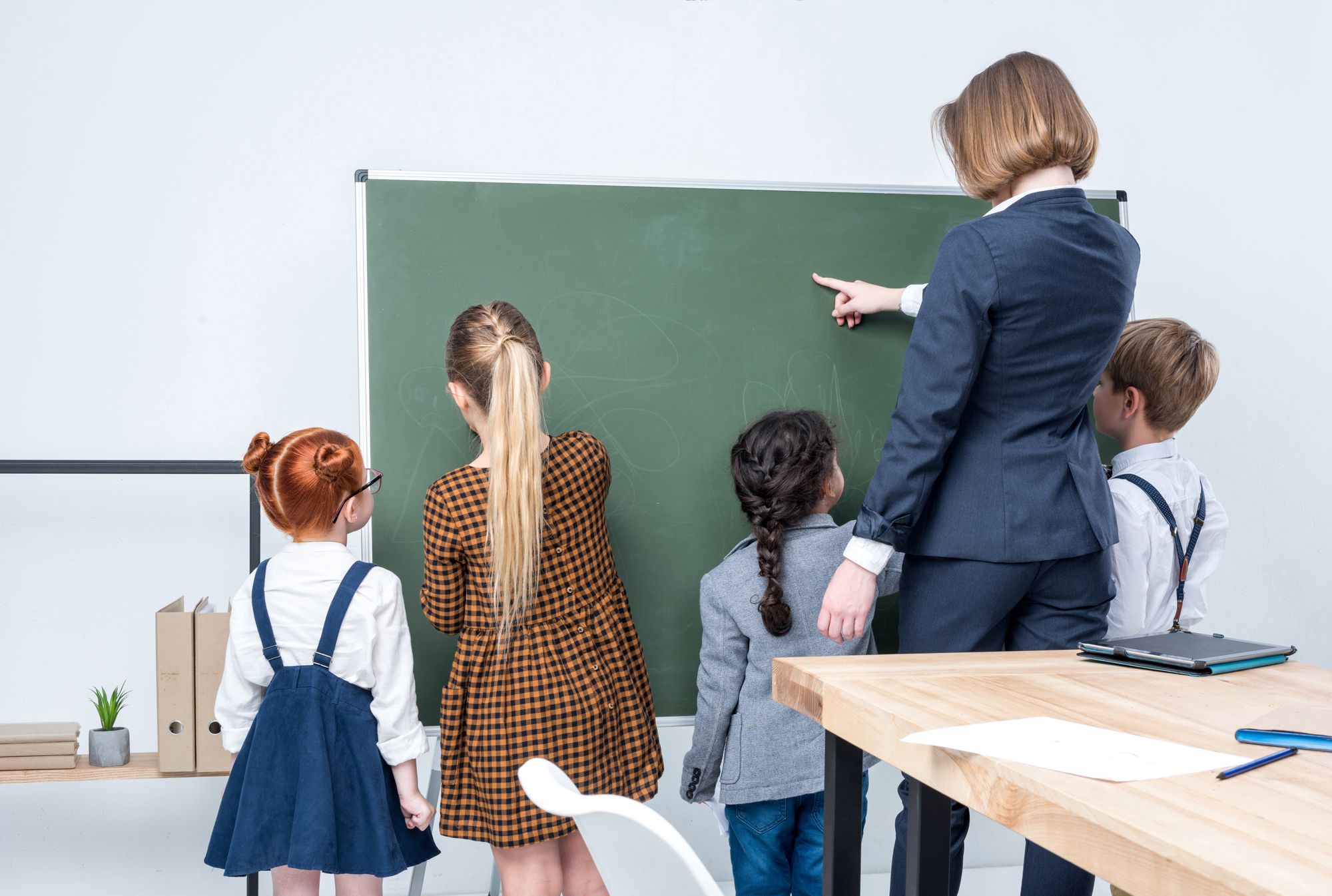 Kitas und Schulen schließen bereits wieder!