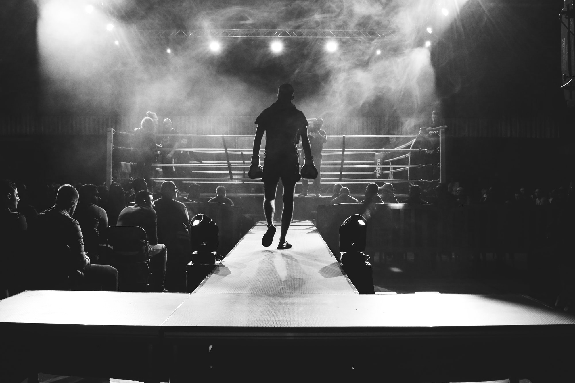 Symbolbild Boxer auf dem Weg zum Ring