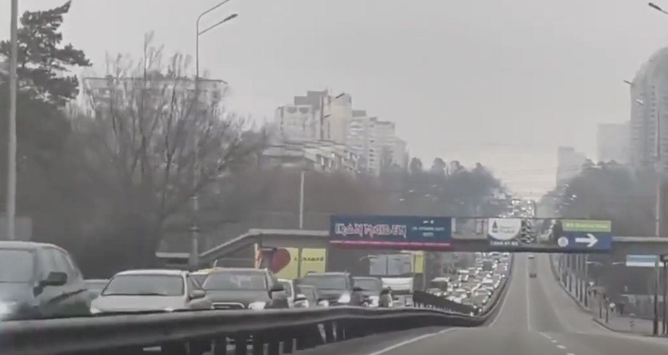 Live: Große Flucht aus Kiew