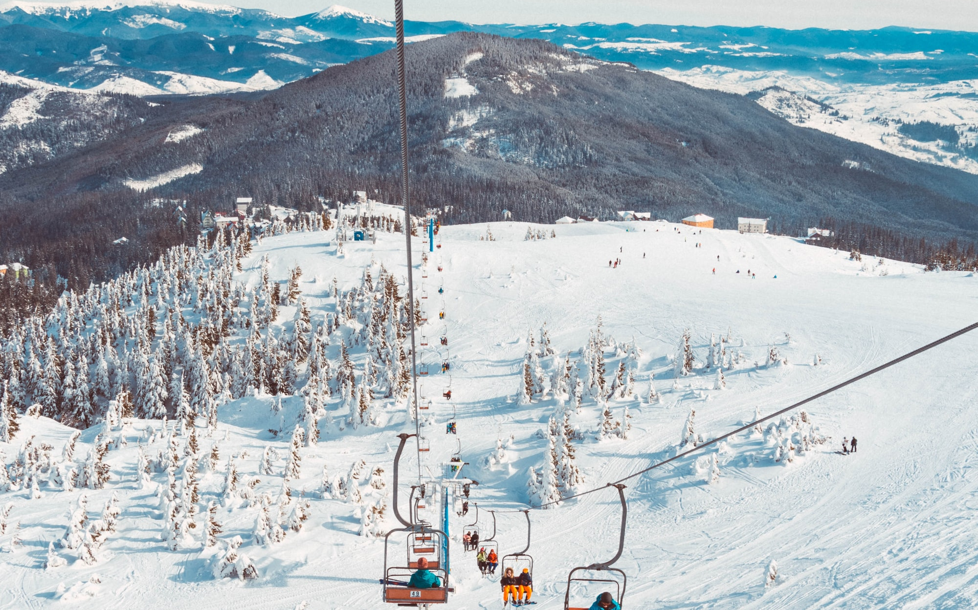Mädchen (5) stirbt bei Skiunfall