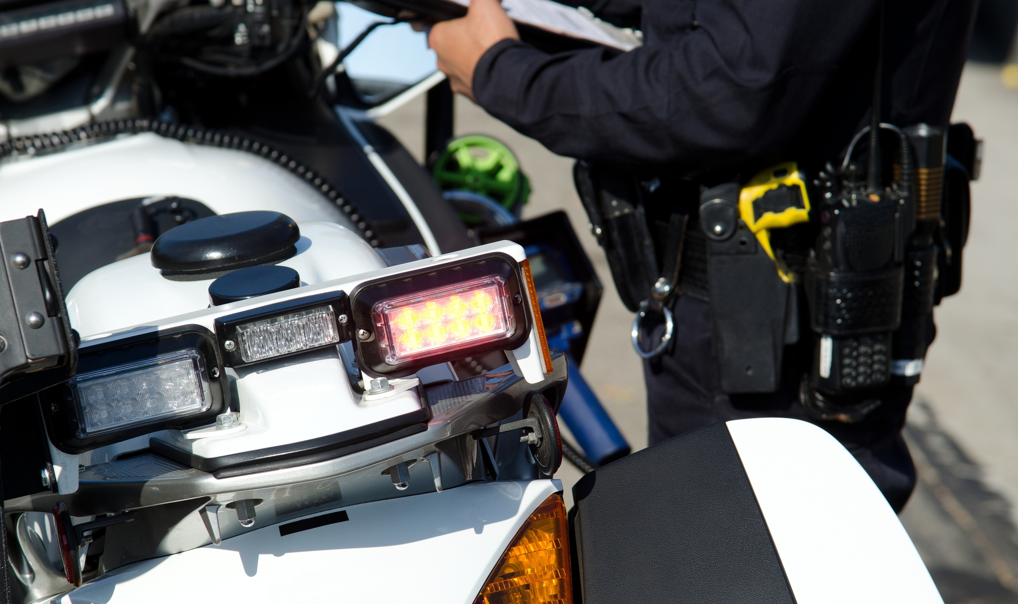 Mann geht bei Polizei-Einsatz in Flammen auf