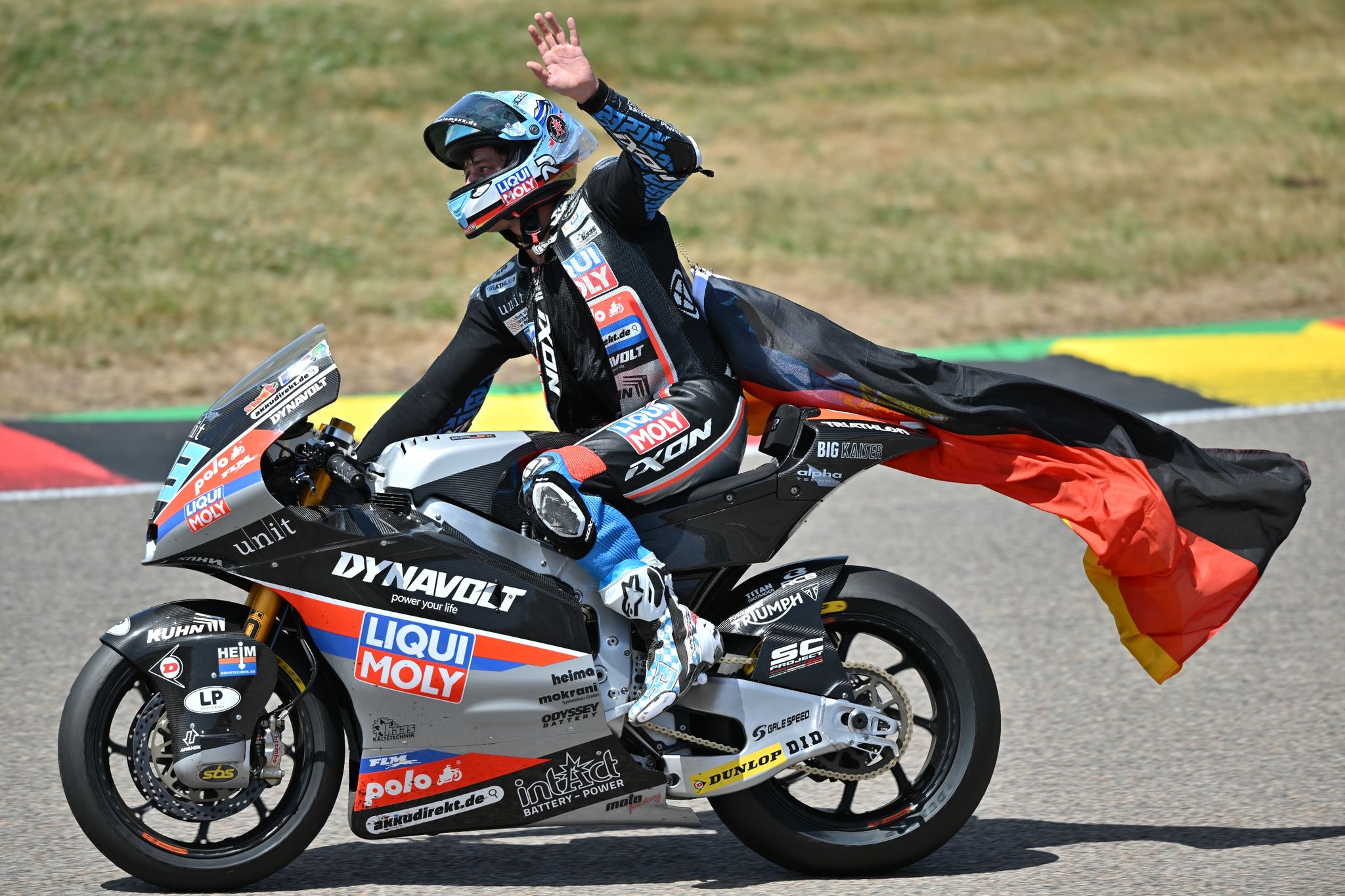 Moto2-Pilot Schrötter Vierter beim Heimrennen