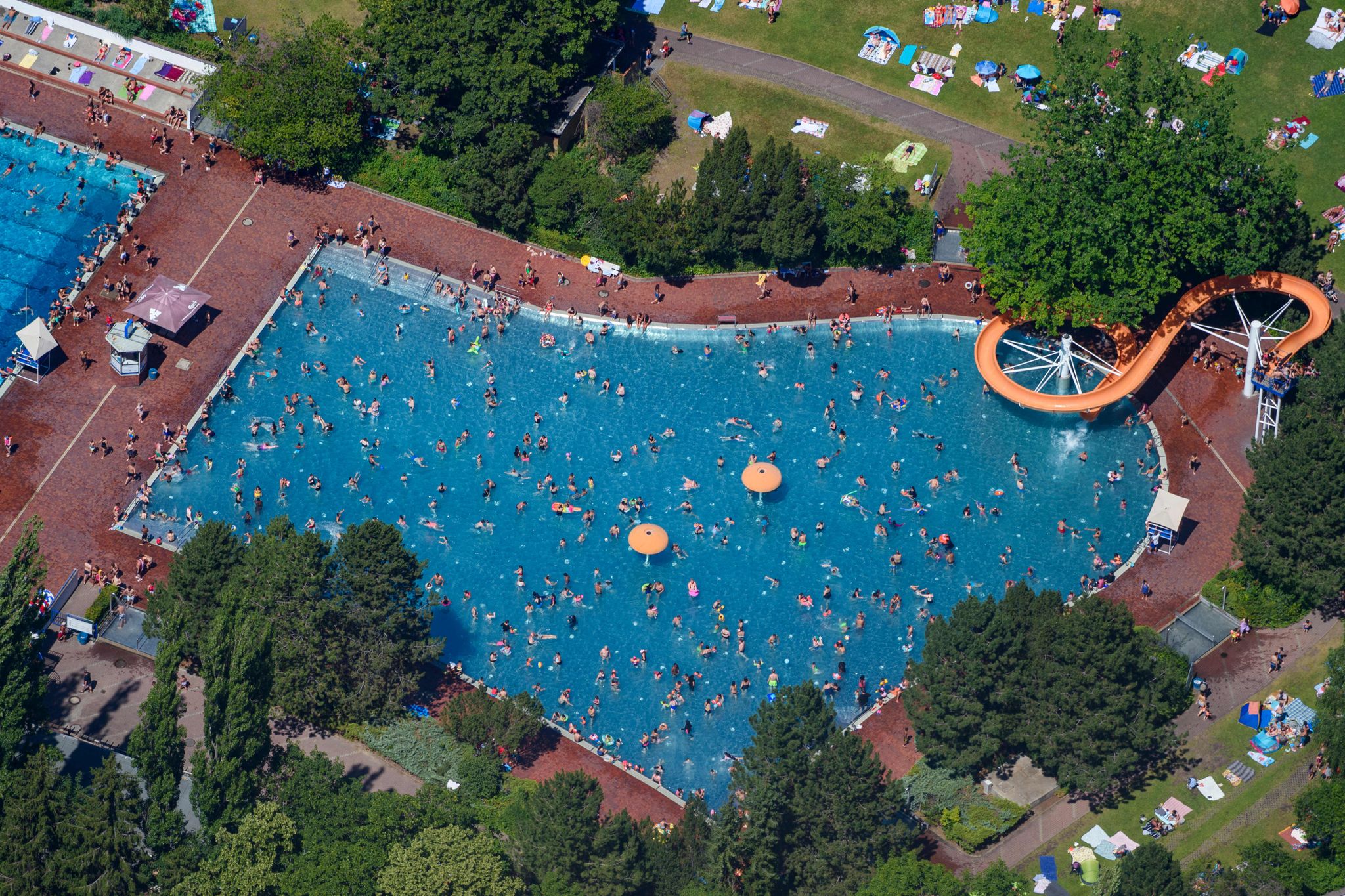 Massenschlägerei in Berliner Freibad