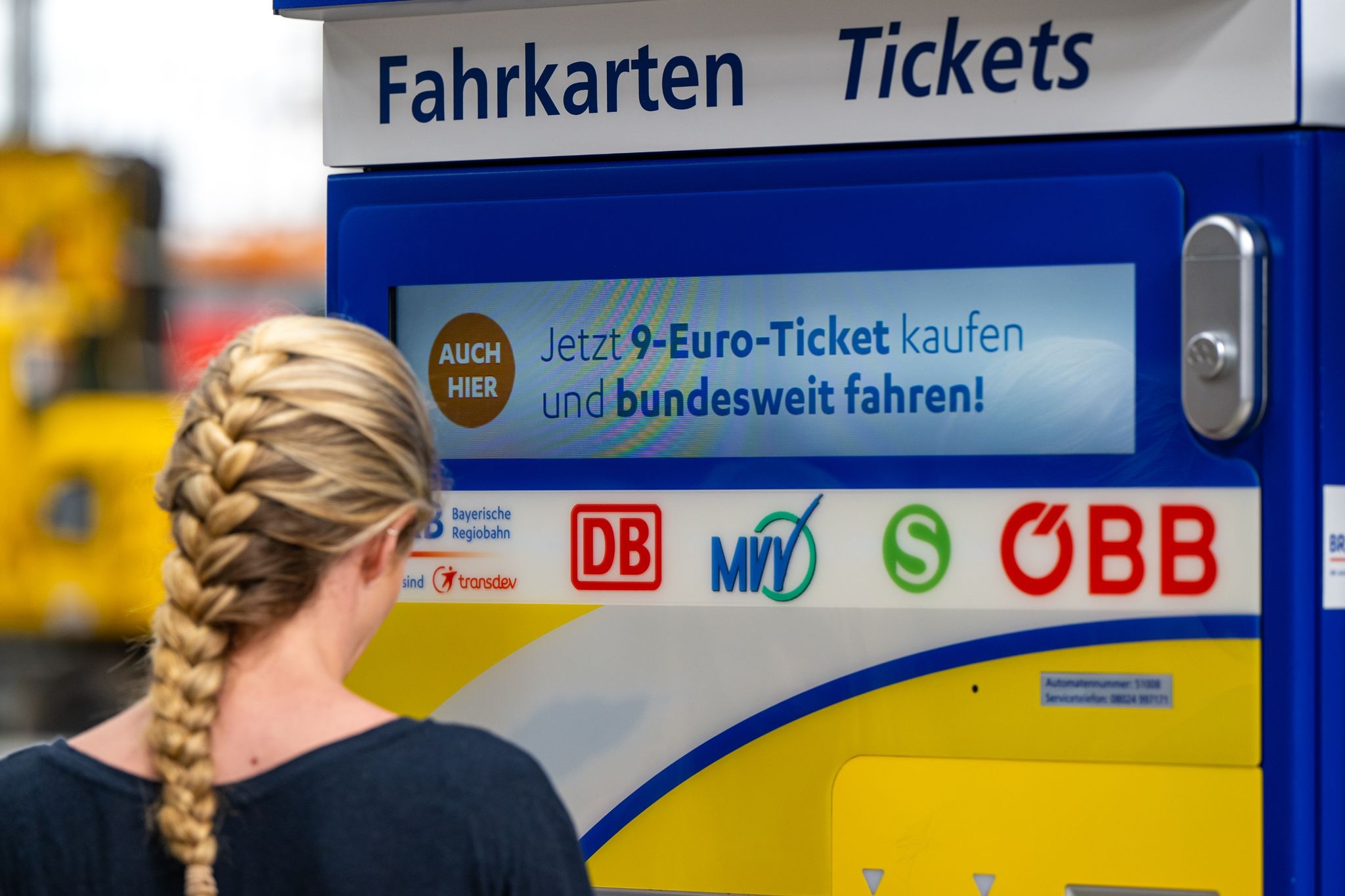 43 Prozent der Bürger bewerten 9-Euro-Ticket positiv