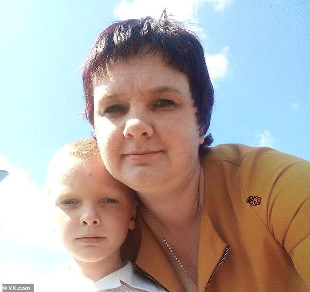 Mutter zündet Sohn (3) an – „Mal sehen, wie es brennen wird.“