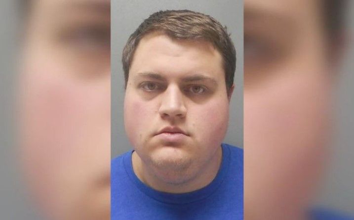 Polizist tötet Frau und Kind