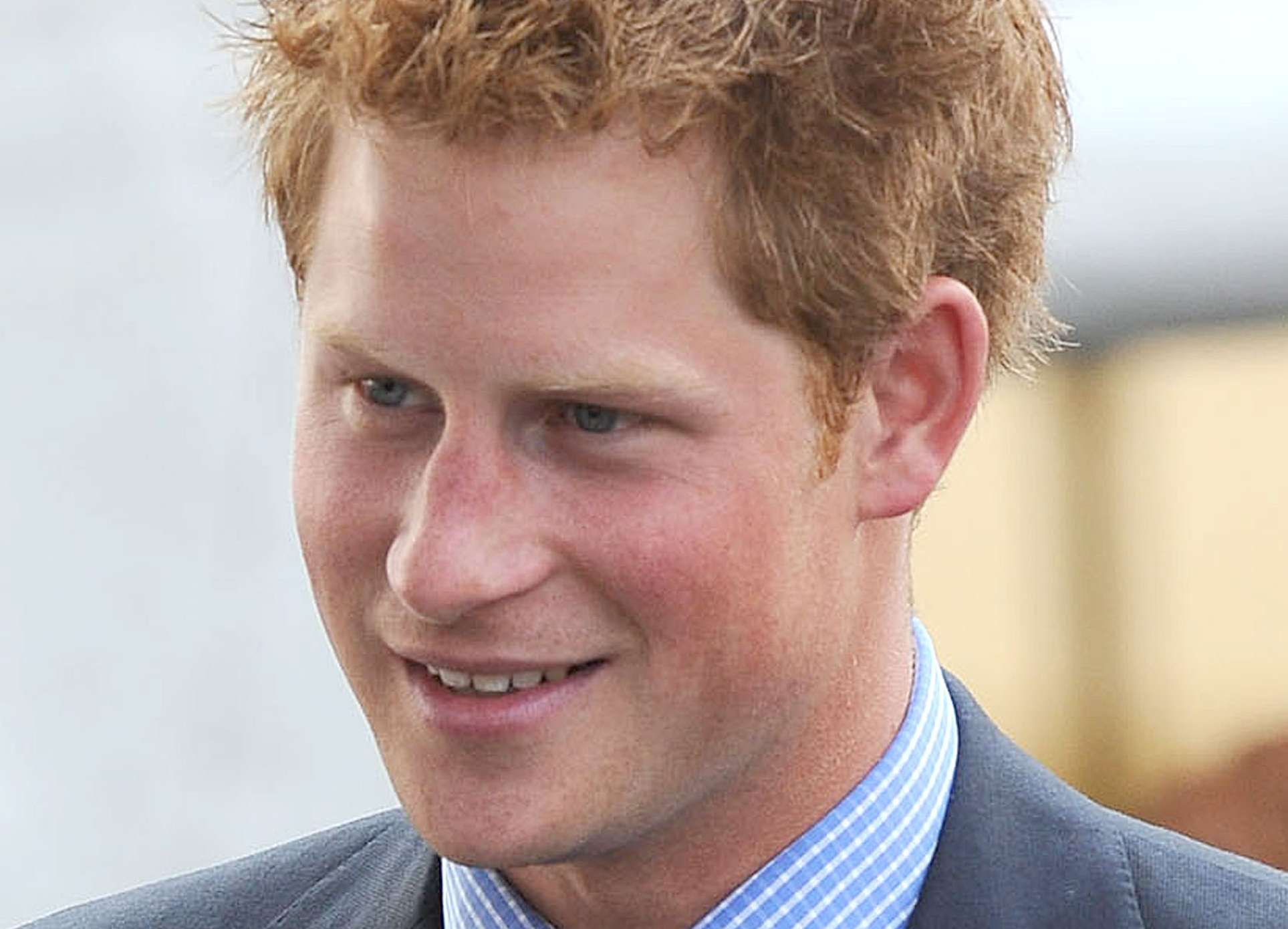 Prinz Harry verklagt die Queen