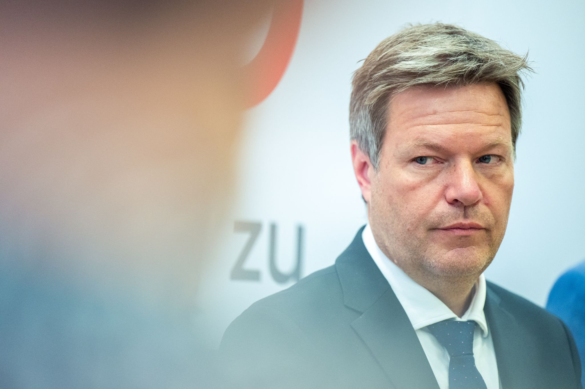 Habeck: Übergang zum «grünen Stahl» muss schnell gehen