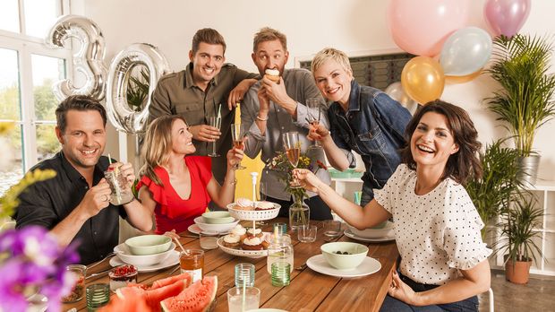 Sat.1-Frühstücksfernsehen-Moderatorin zeigt sich hüllenlos