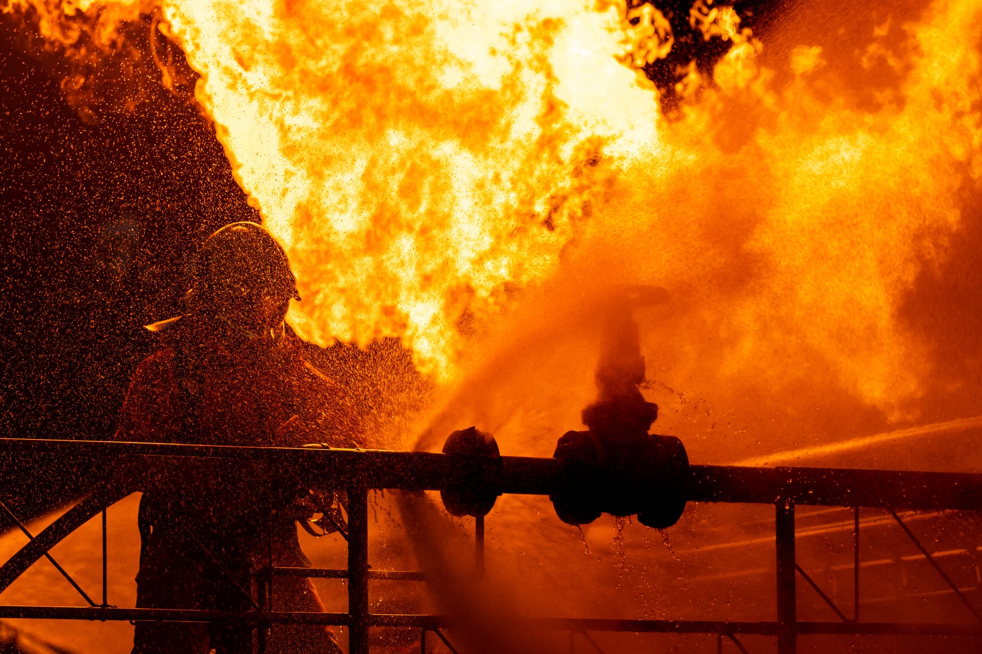 Schleswig-Holstein: Explosion an Tankstelle – Mann tot