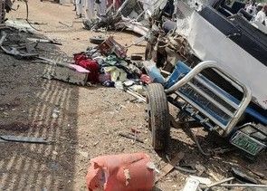 Schwerer Bus-Unfall – 7 Tote und 13 Verletzte