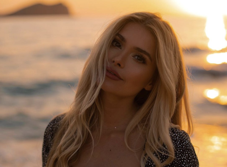 Tanga Kracher! Pamela Reif heizt ihre Fans richtig ein!