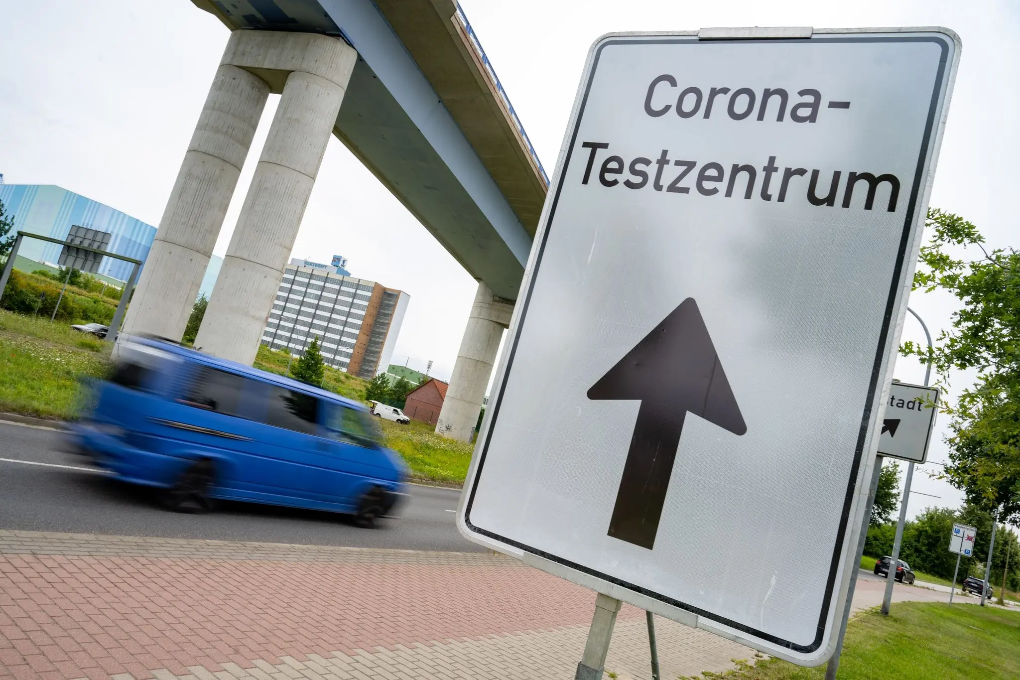 Tausende Covid-19-Fälle trotz Impfung