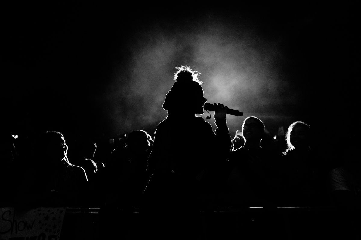 Trauer um Star-Sängerin – Ein goßer Verlust für die Musik-Welt
