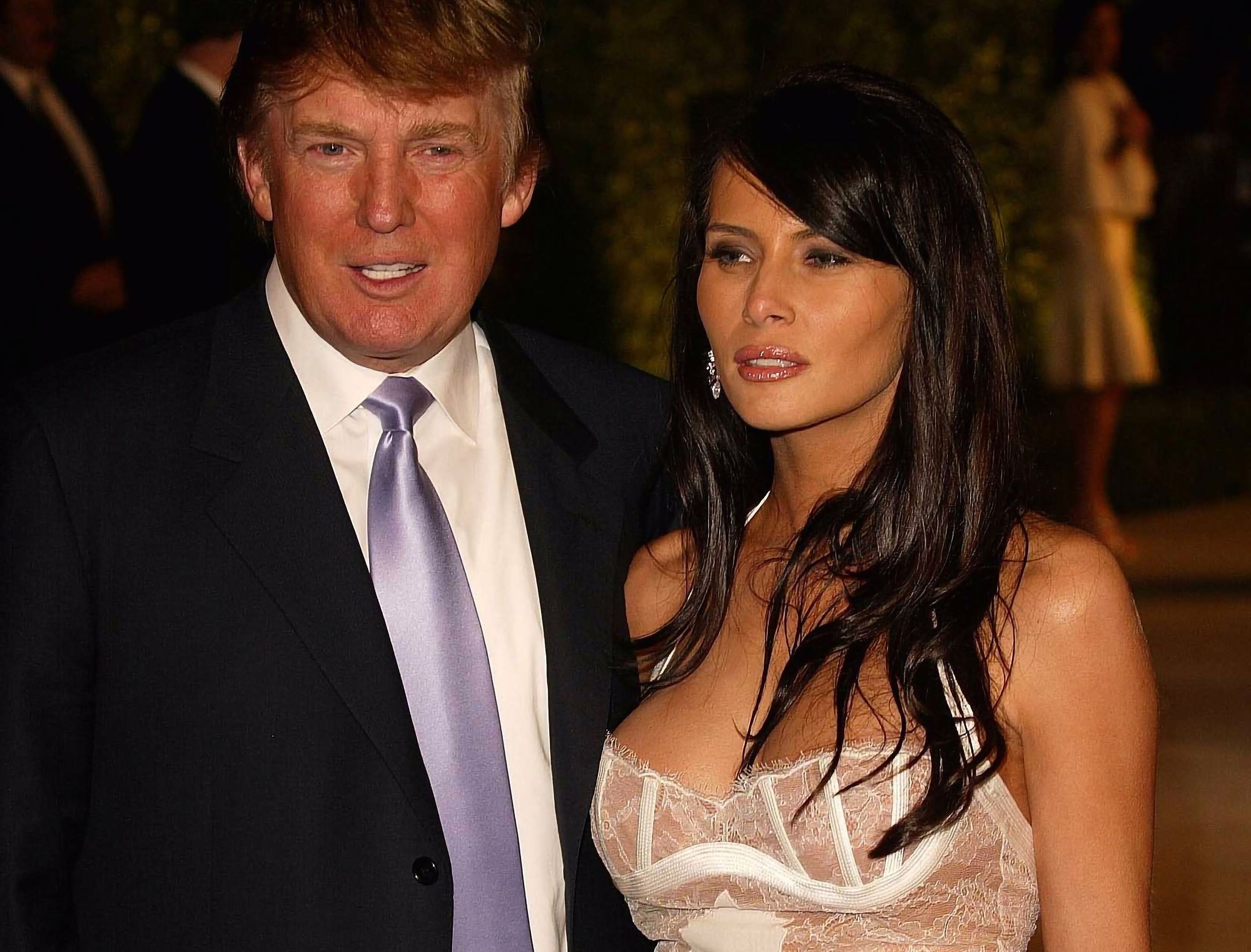 Trump demütigt Melania!