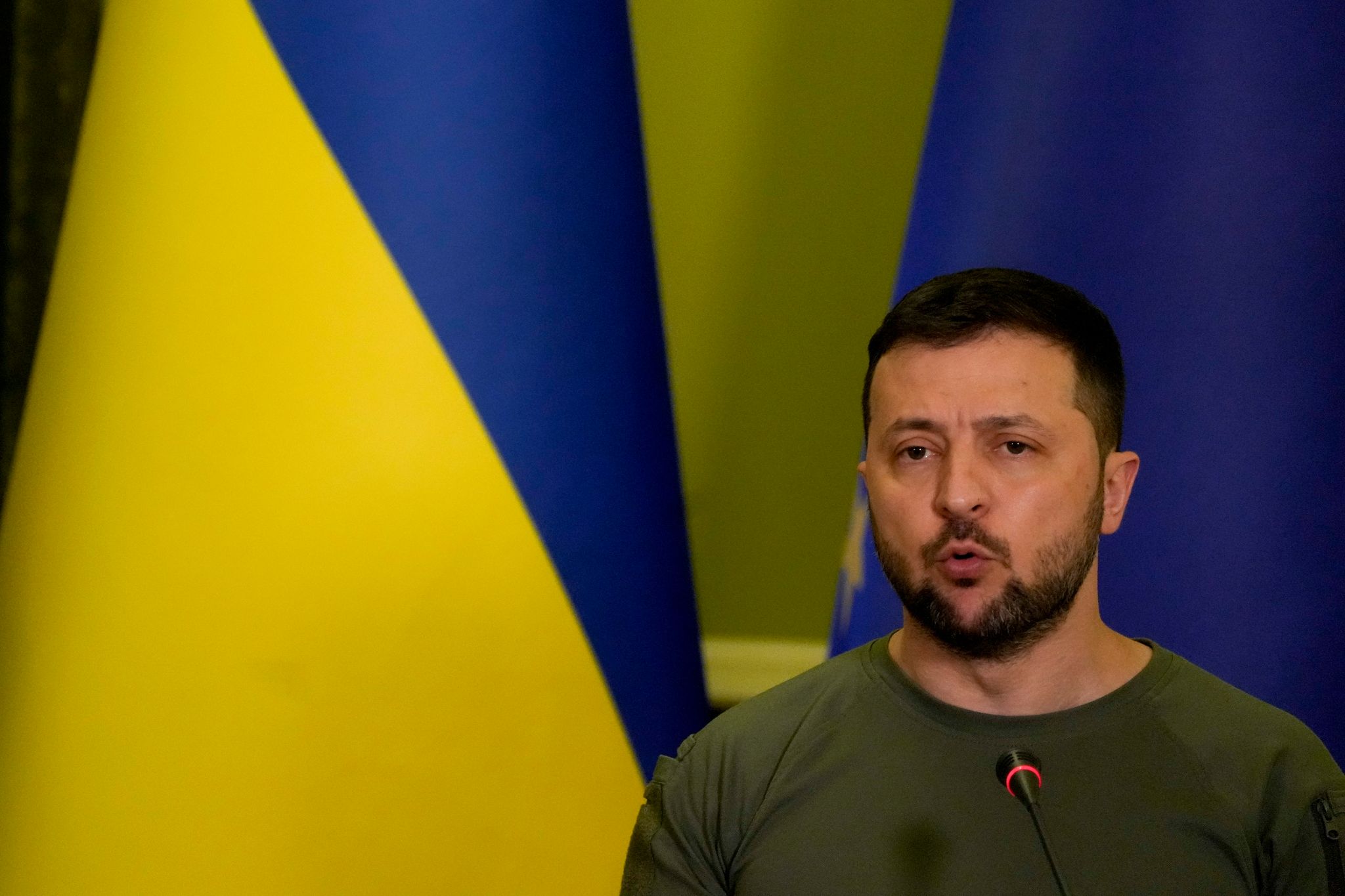 Selenskyj nimmt Einladungen zu Gipfeln von G7 und Nato an