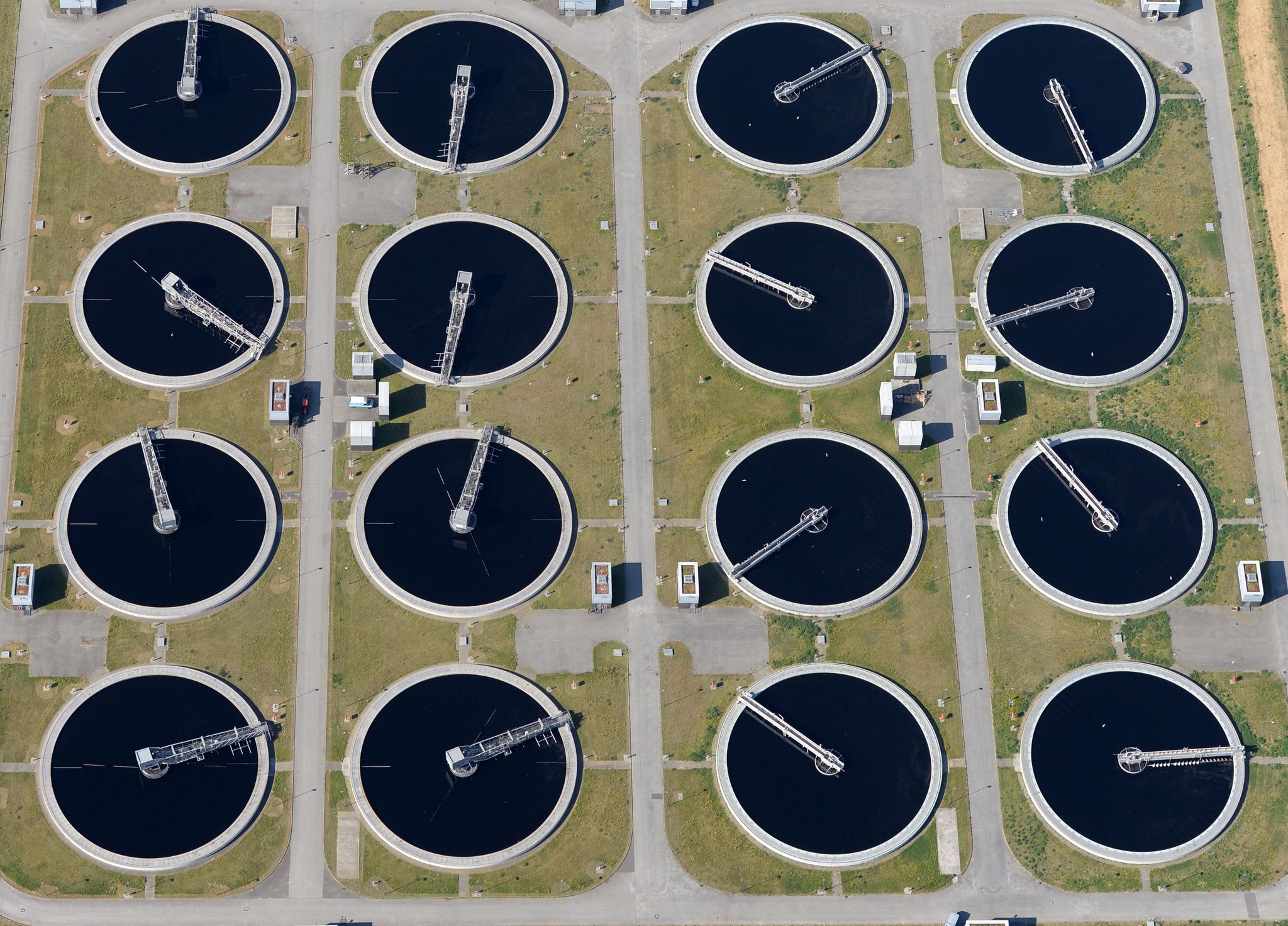 Amtsärzte fordern mehr Abwasser-Analysen auf Corona