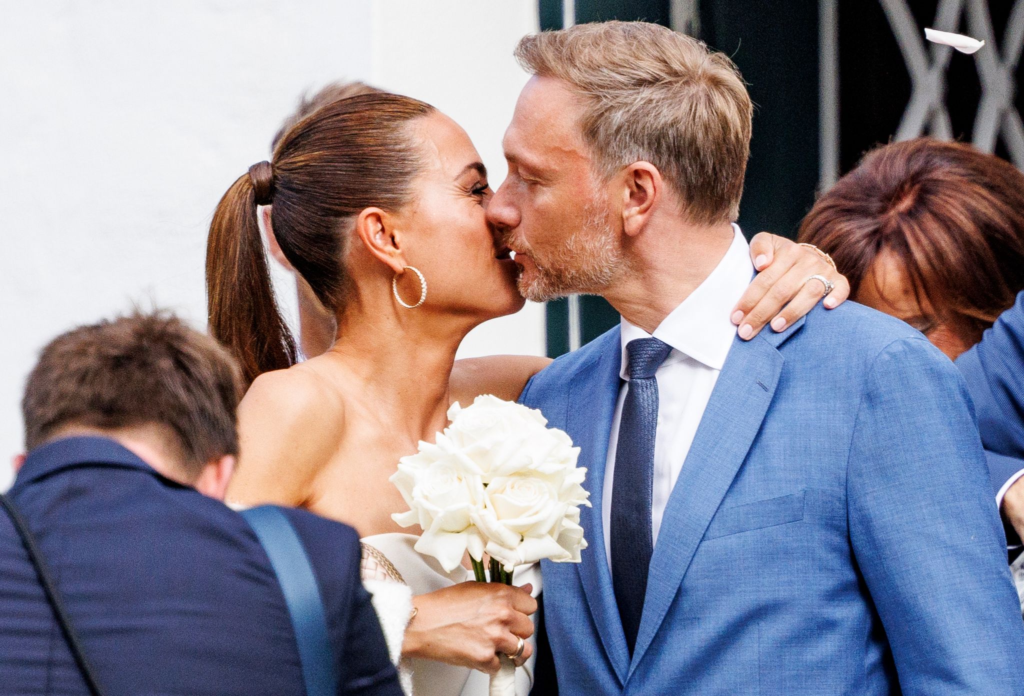Promi-Sause mit steifer Brise: Die Lindner-Hochzeit auf Sylt