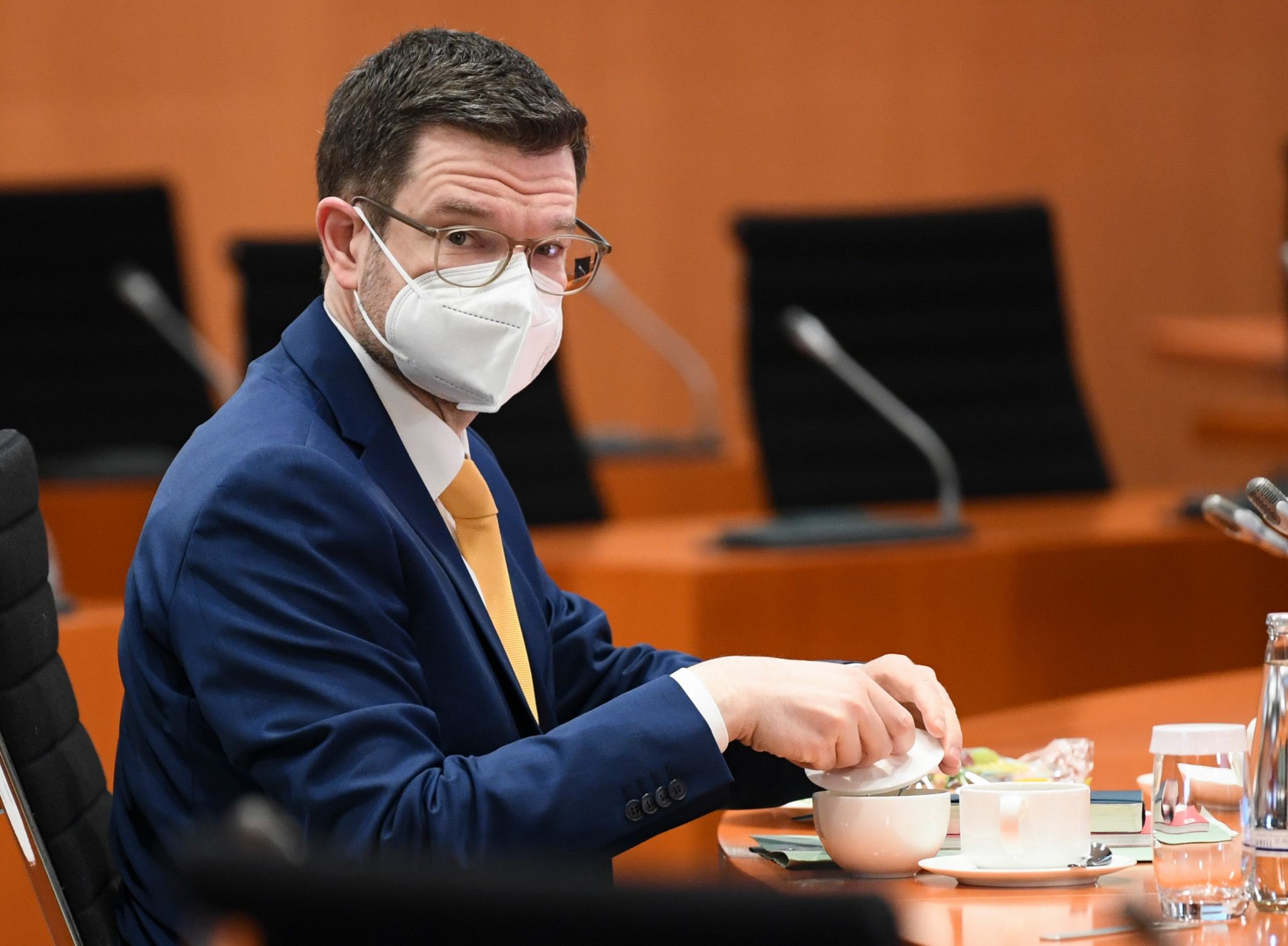 Regelungen zu Maskenpflichten für Corona-Herbst in Sicht