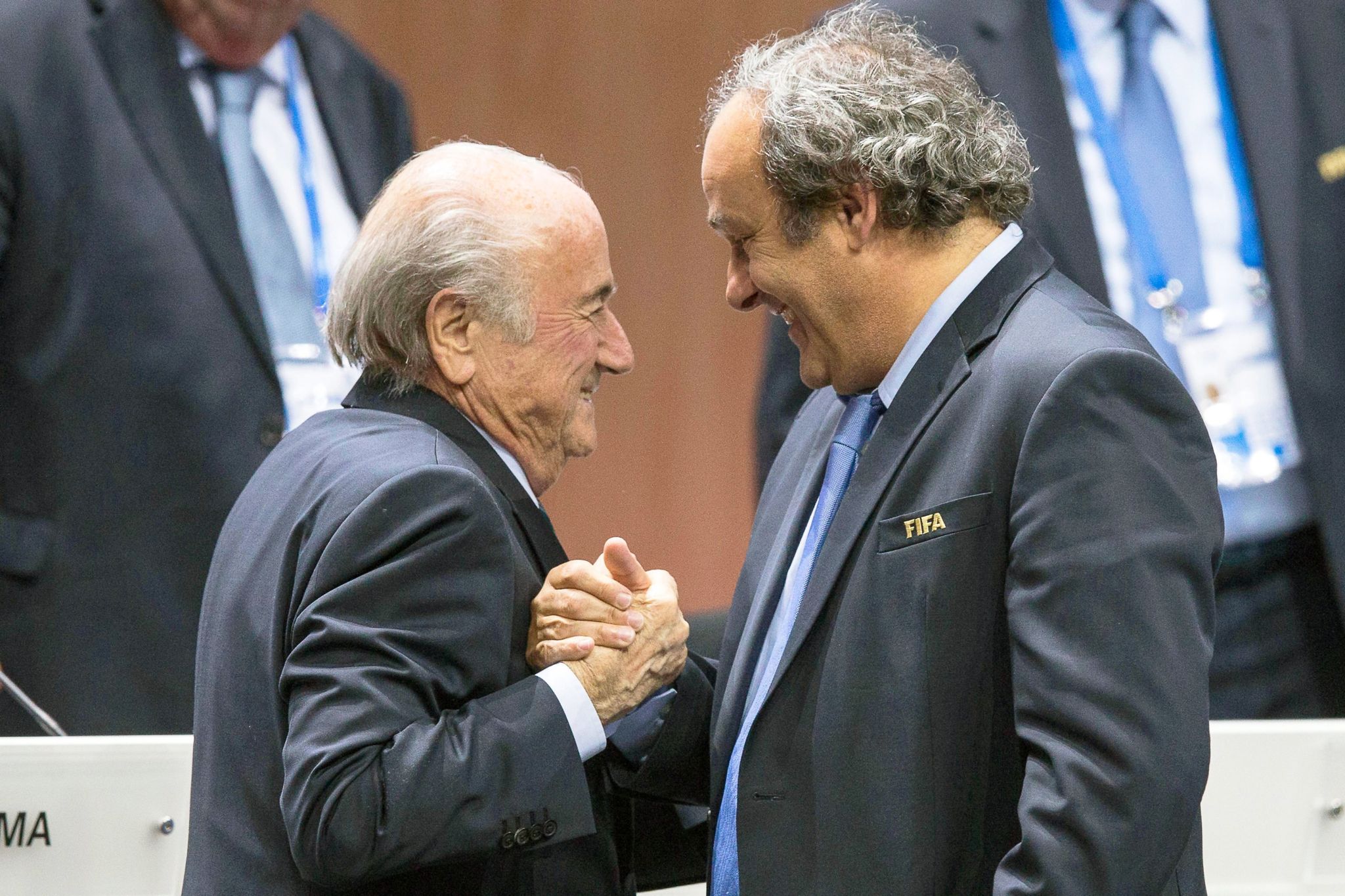 Macht und keine Mauschelei: Platini und Blatter unschuldig